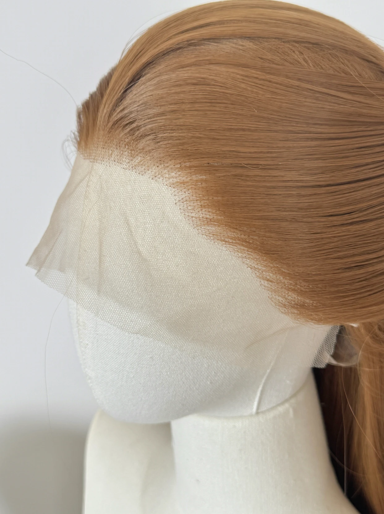 Wig Lace Front Almond Brown untuk Wanita, Panjang Lurus 13*4, Lace Frontal Alami Sintetis Tahan Panas untuk Cosplay dan Kegunaan Sehari-hari