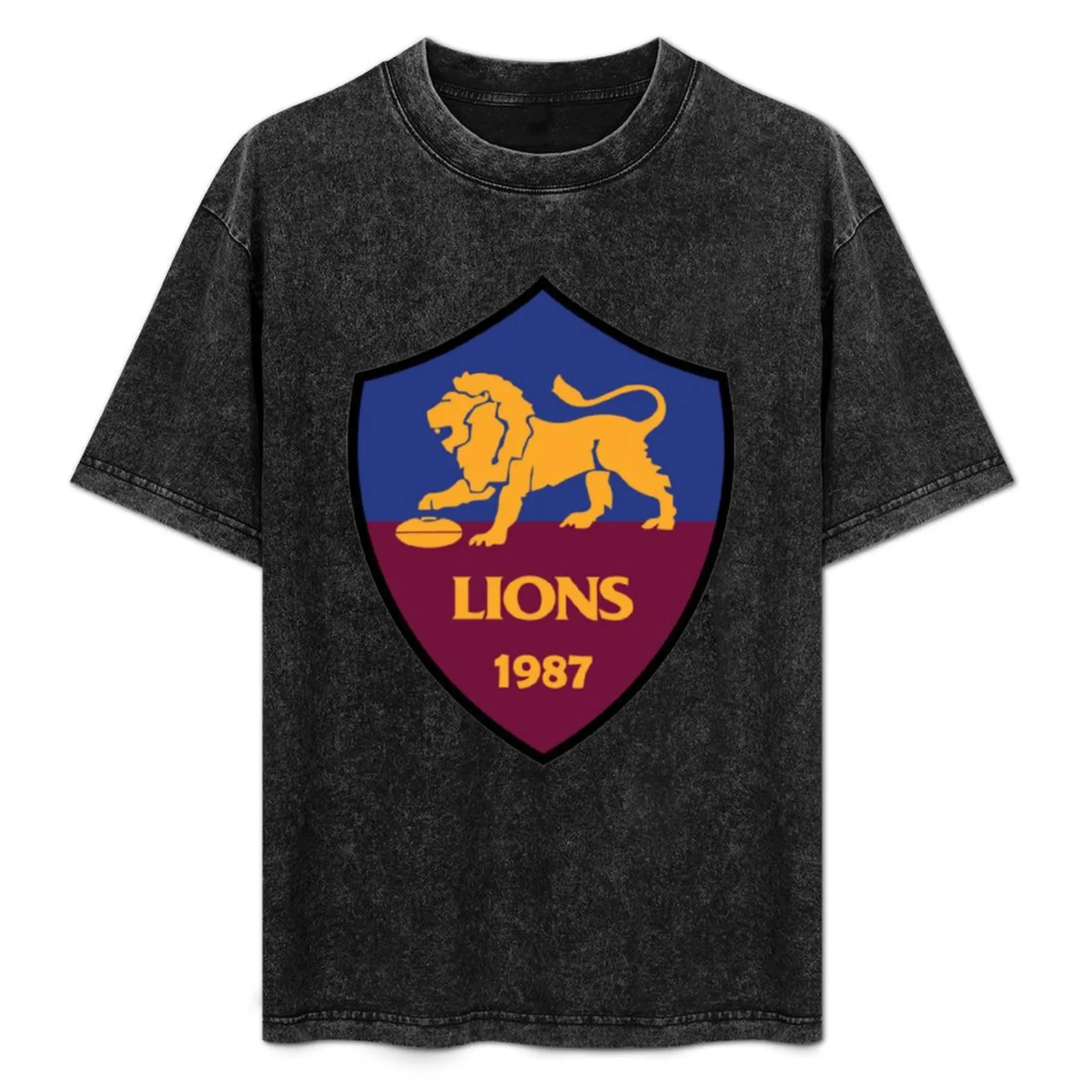 

football brisbane T-Shirt Casual Everyday Wear T-Shirt