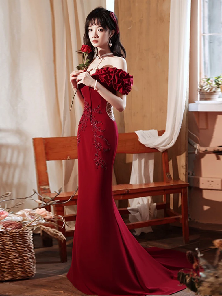 Wine Red Celebrity Dresses Pleated Mermaid See Through Waist Off the Shoulder Beading Zipper Fishtail Female Wedding Party Gowns