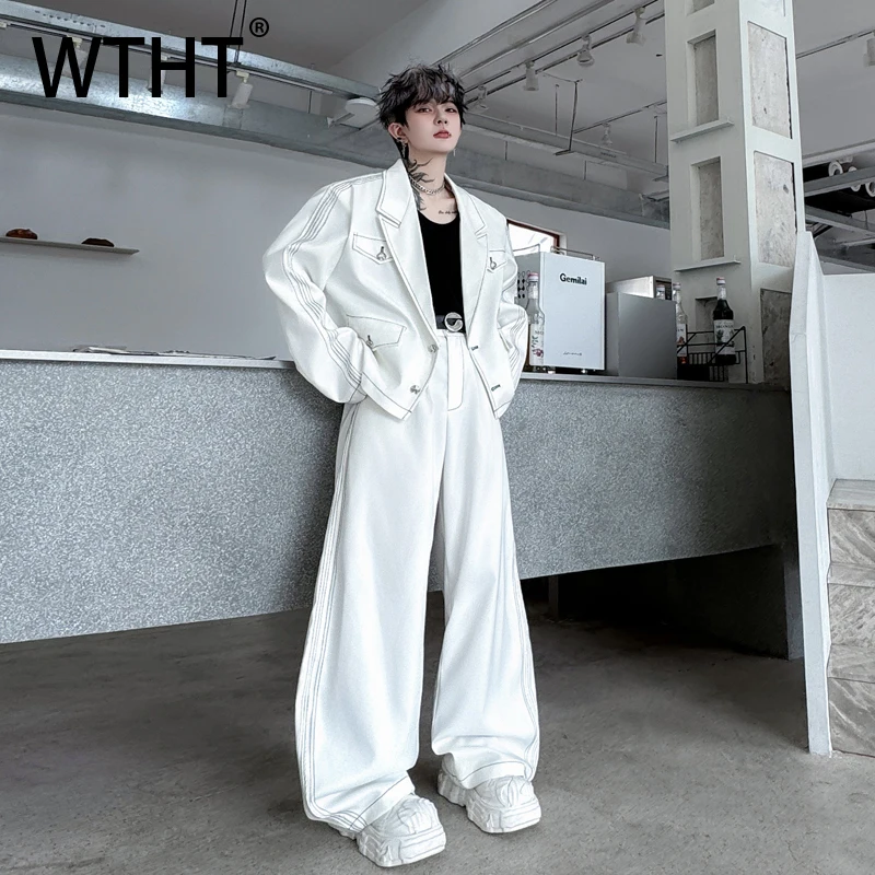 

WTHT модный осенний мужской костюм 2025 года, джинсовые пальто-карго со сращенными карманами и лацканами, повседневный полосатый широкий джинсовый комплект, мужской 2A1729
