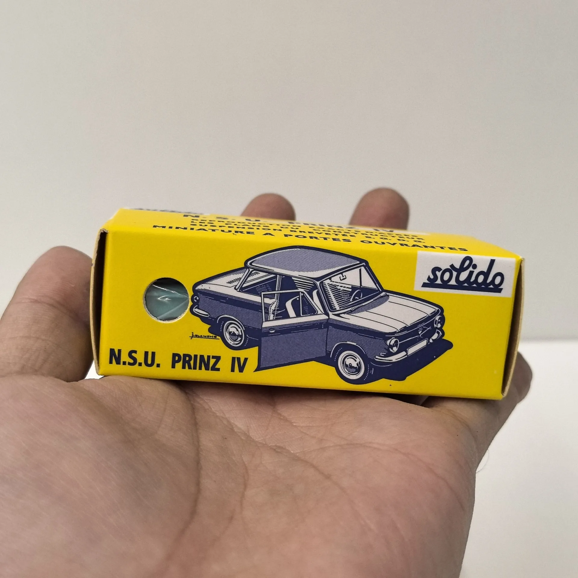 Diecast Solido 1/43…