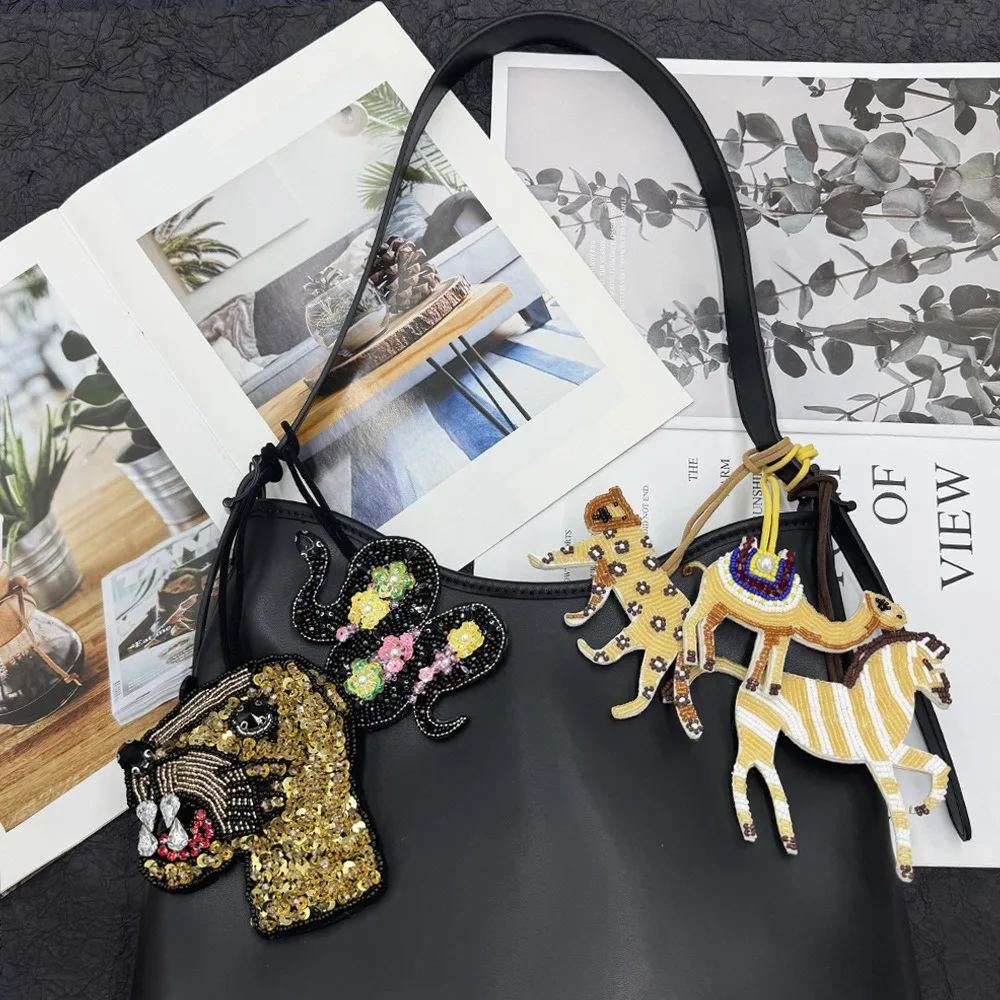 1pc Animals Beaded Patches 3D Zebra Elephant Camel Lanyard Accessories Used For Handbag Decoration Keychain Pendant Bag Applique