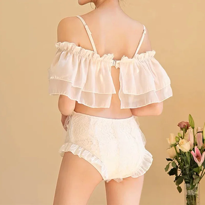 Vintage Ruffles One Piece Swimsuit Women Hollow Out Off Shoulder V Neck Suspender Swimwear Rompers 2025 New Sexy Bathing Suit