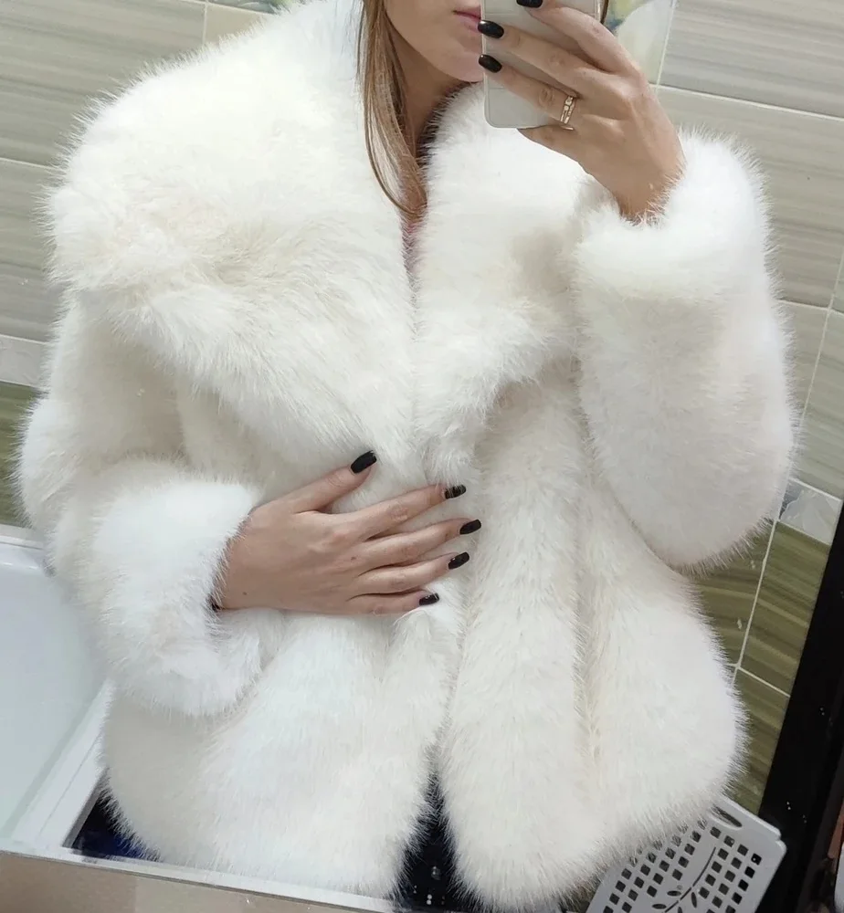 

Faux Fox Fur Coats Women White Fur Jackets Pocket Turn Down Collar Long Sleeves Open Stitch Loose Fit Casual 2025 Autumn Winter