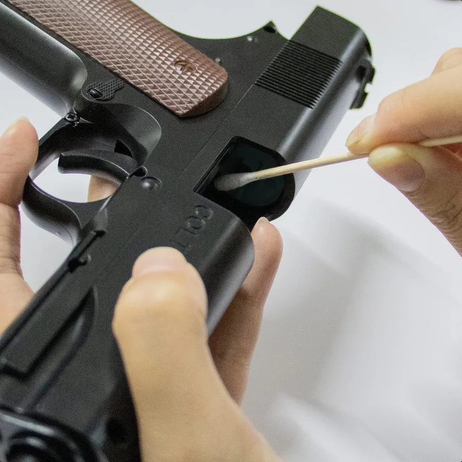 6インチ長綿棒500本入り、木製スティック付き綿棒、メイクアップ、ペットケア、銃の清掃、電子機器、アート用クリーニングスワブ