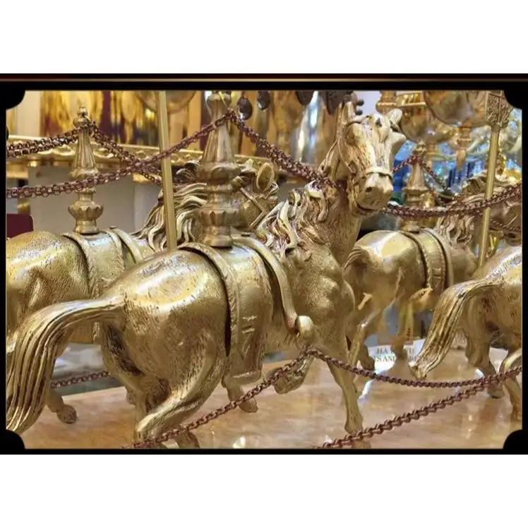 

European jade horse-drawn carriage ornament, hotel villa home art