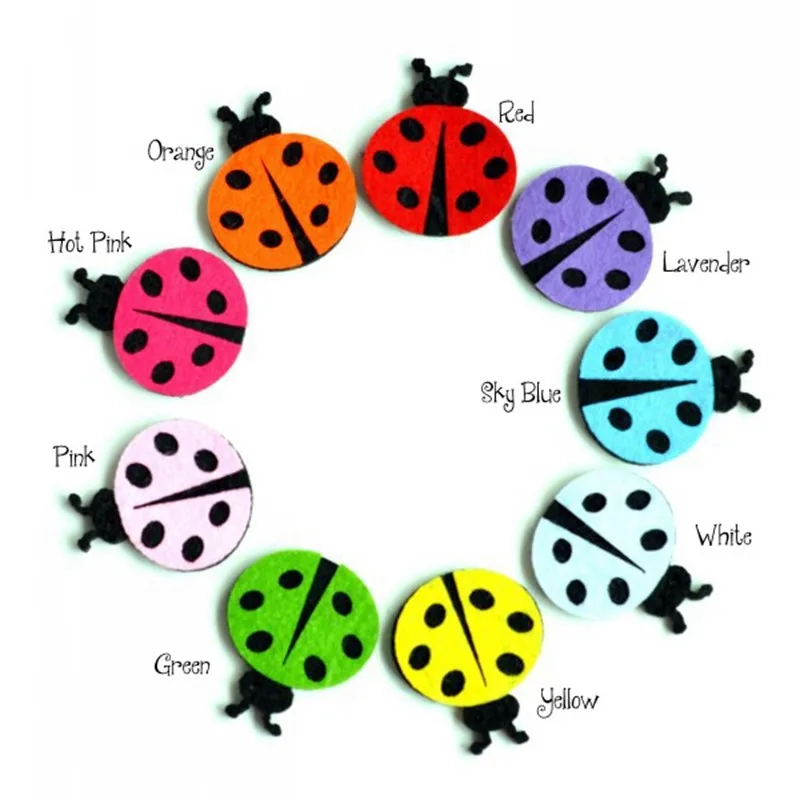 10 pz/lotto 2 pollici 9 colori Fatti A Mano Bella Tessuto Coccinella Toppe E Stemmi Per Le Donne Indumento Carino Feltro Accessori FAI DA TE