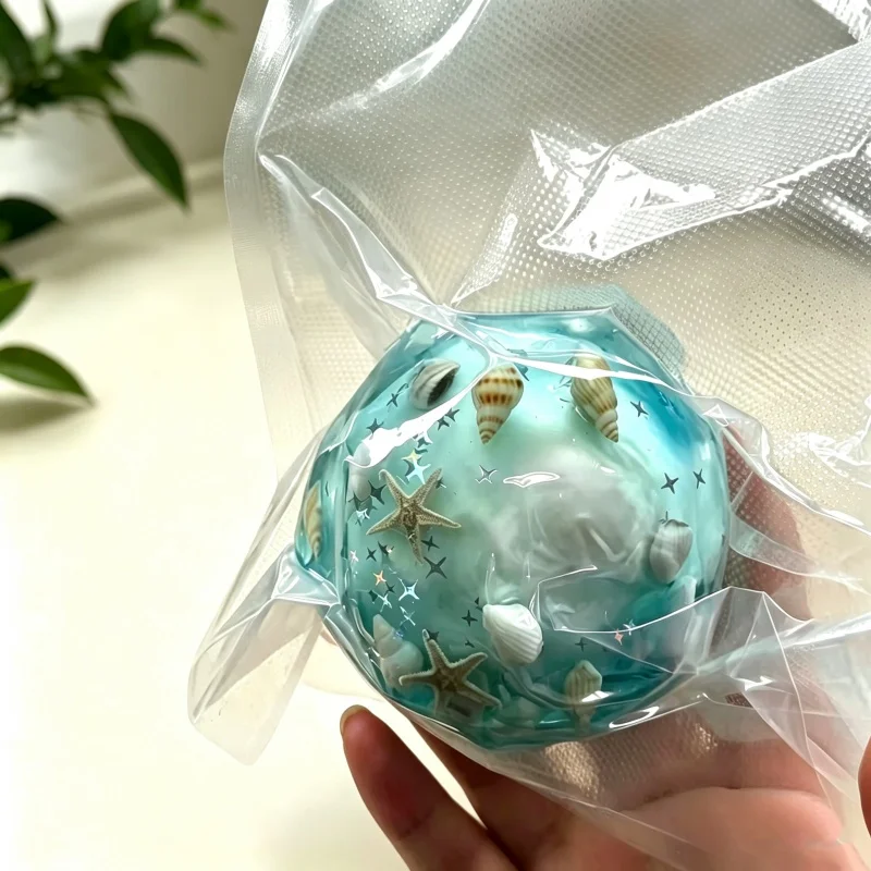 Christmas Limited Edition Winter Snowman Squeeze Ball Crispy Crunch Ocean Apple ASMR Sound Sensory Anxiety Relief ADHD Toy Gift