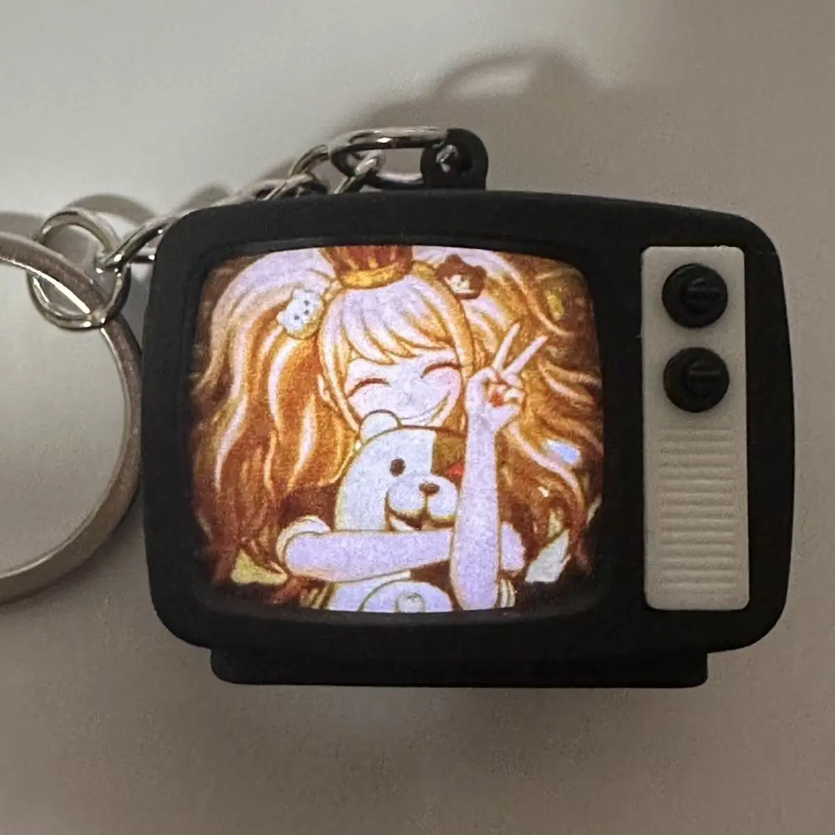 Danganronpa Nagito Komaeda mini TV keychain show Junko Enoshima keychain Pendant simulation toy TV luggage jewelry