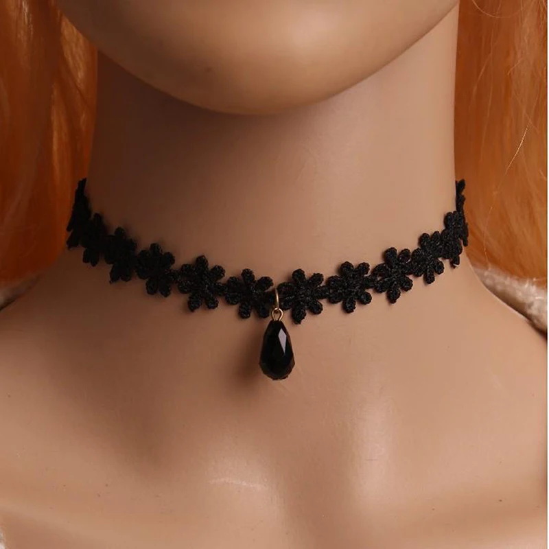 Fashion Velvet Choker Necklace for Women Vintage Sexy Lace Necklace with Pendants Gothic Girl Neck Jewelry Accessories