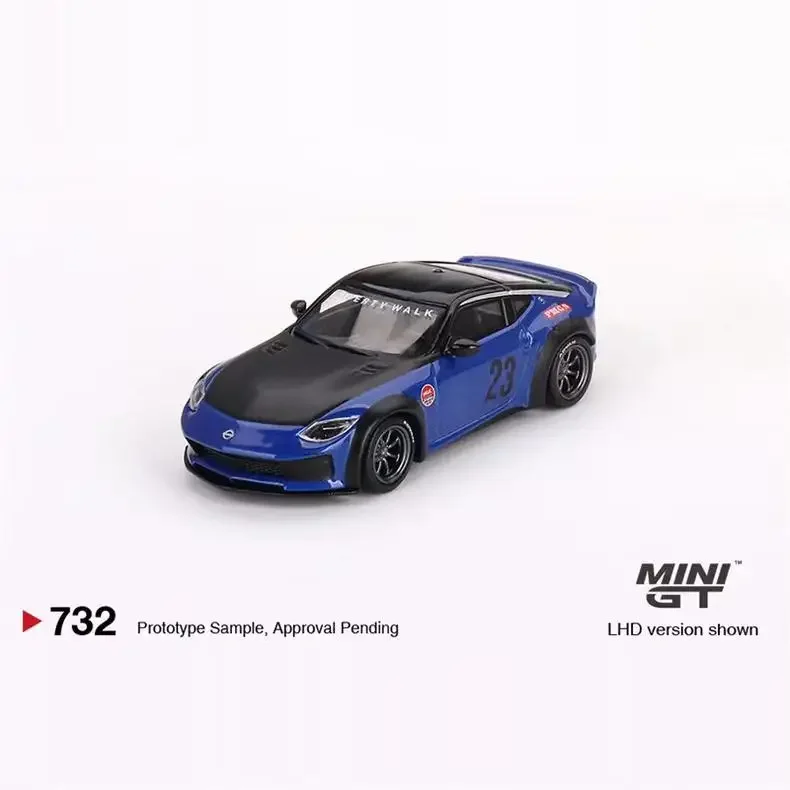 MINI GT 1:64 #732 Nissan Nissan Z blue and black car model, boys' toys,adult collection pieces,children's holiday birthday gifts