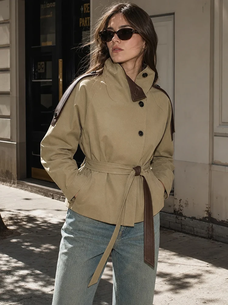Damen Kurzer Trenchcoat aus Kunstleder mit Gespleißten Schulterklappen, Gürtel in der Taille, Locker Geschnittene Khaki Kurze Jacke, Vintage 2026 Damen Oberbekleidung – Detail 11