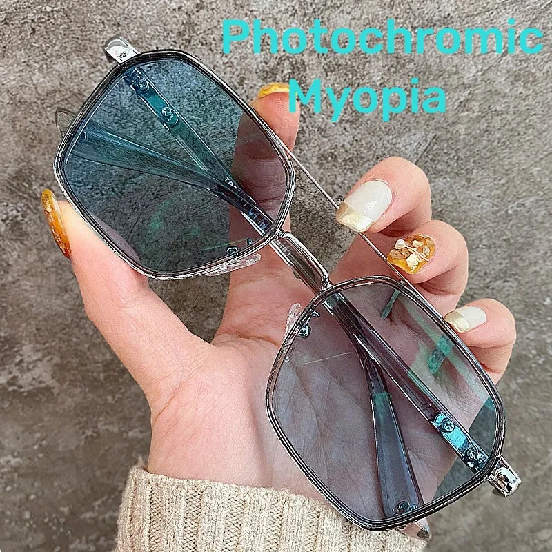 

Fashion Double Beam Photochromic Myopia Glasses Vintage Blue Light Blocking Eyewear Women Men Nearsight Driving Sunglasses