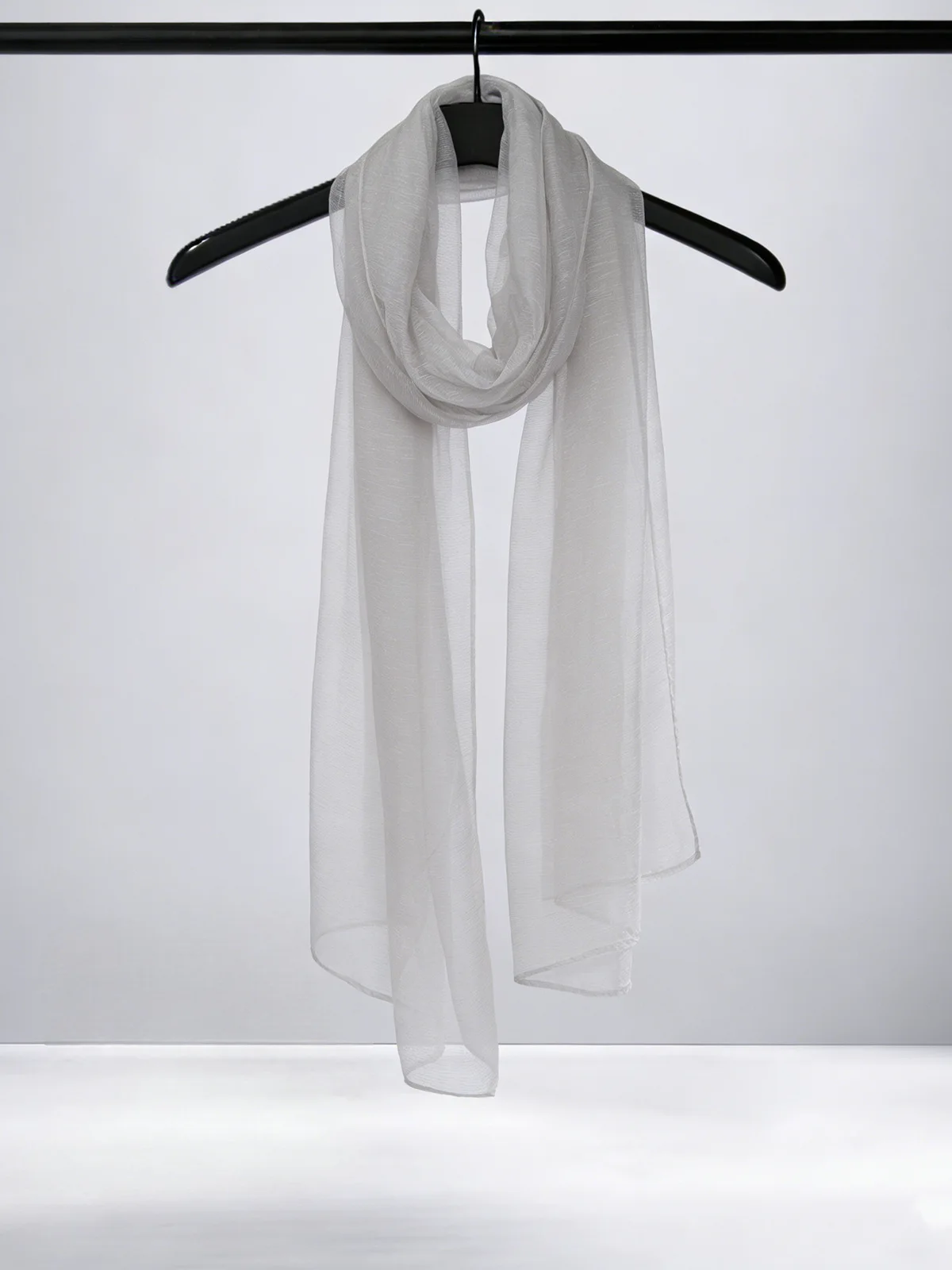 Damen-Organza-Schal, transparenter, durchsichtiger Gaze-Schal, leichter Sonnenschutz-Wickel, atmungsaktiv, modisch, für den Sommer und den Alltag – Detail 4