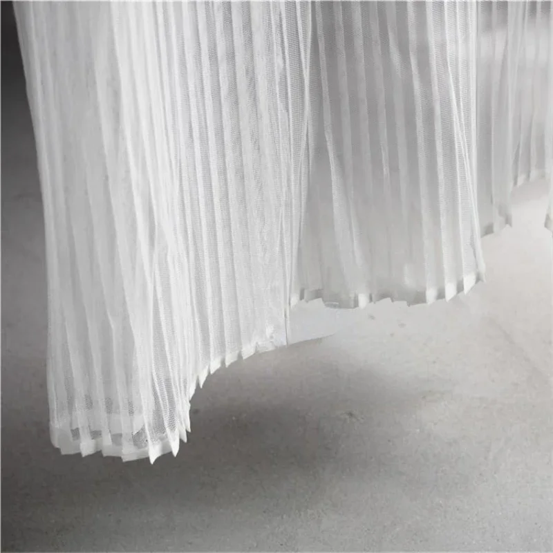 White Pleated Perspective Mesh Fabric for Sewing Diy Wedding Dress Cloth Stage Modelling Designer Fashion Smooth Tulle Fabrics