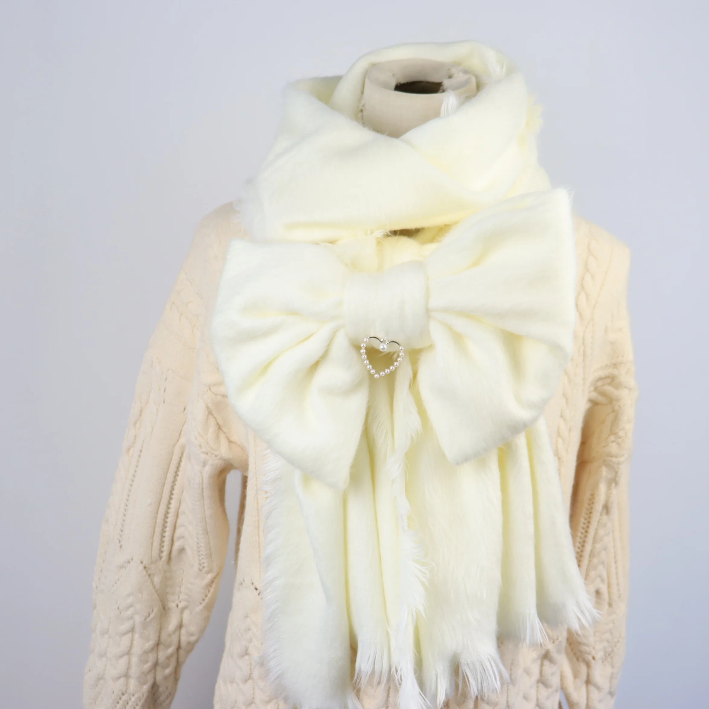 White Bow Scarf Women's Winter Warm Tassel Sweet Cute Girl Soft Waxy Wind Scarf Love Japanese
