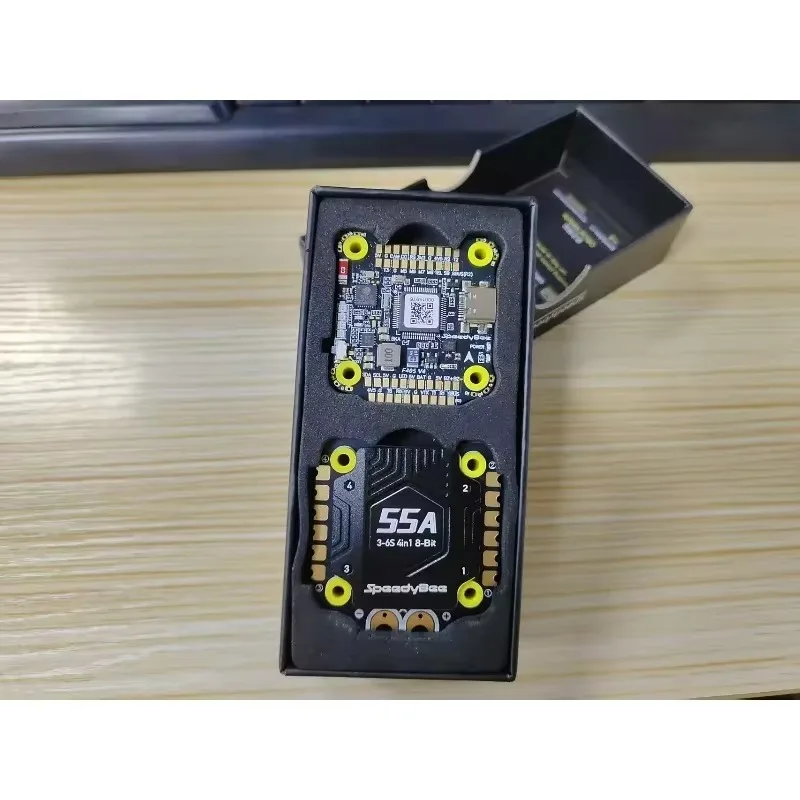 RoRuSSpeedyBee F405 V4 55A Stack 30x30mm Flying Tower 4-in-1 Electronic Speed Controller F405 V4 Version Flight Control