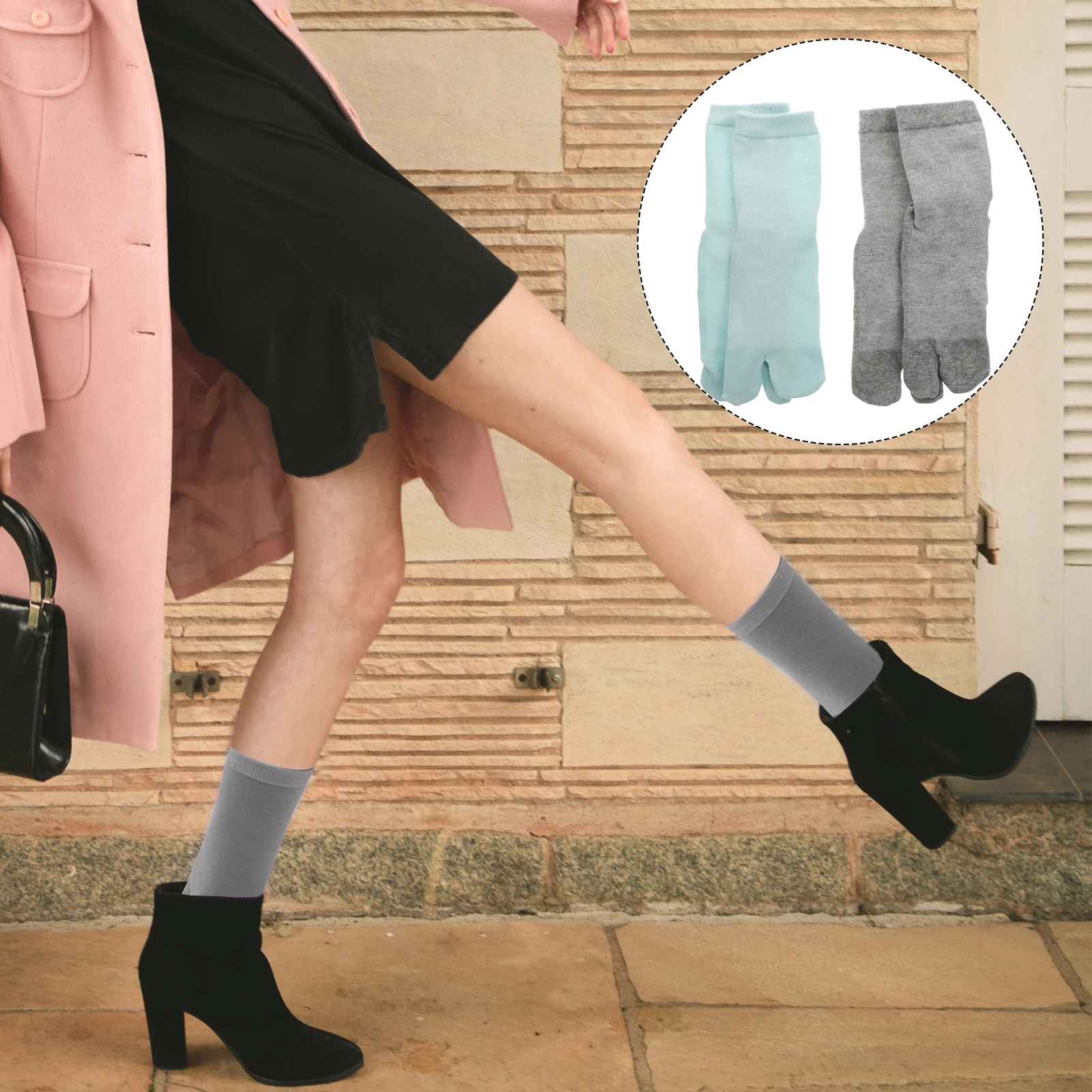 

2pcs 2 Pairs Woman Two-Toe Socks Women Crew Hiking Walking Casual Female Pig Stylish Socks Toe Sock Long Tube