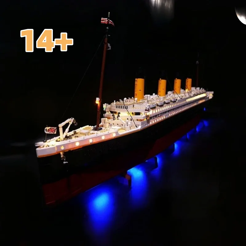 9090 pièces en option LED cadeaux de fête blocs de bateau à vapeur jouets enfants adultes cadeaux d'anniversaire décoration de la maison Compatible 10294