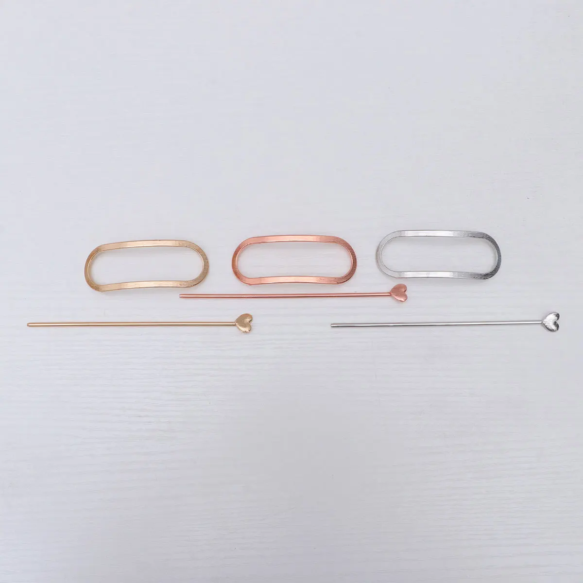 

3pcs Hairpin Set Metal Heart Star Design Elegant Hair Clasp For Women Wedding Birthday Valentine Decorative Bobby Pins