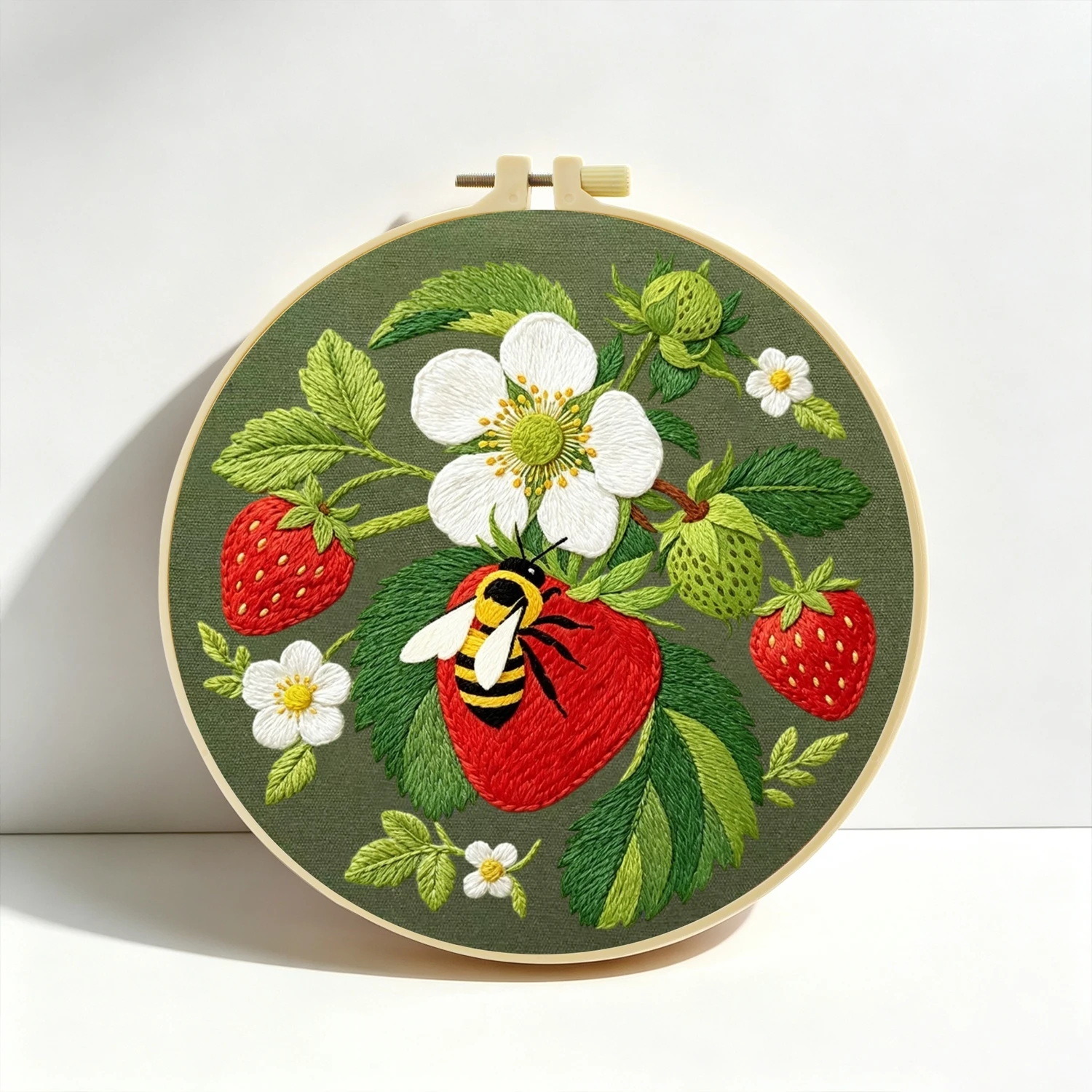 1 Set Erdbeer-Bienen DIY-Stickerei-Set für Anfänger, Stick-Starter-Kit, Kreuzstich-Kunstgeschenk, Nadelarbeits-Bastelset – Detail 5