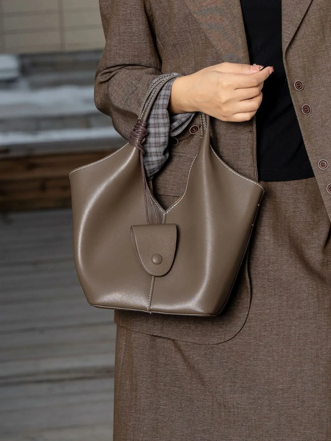 Korean Niche Large-… - image