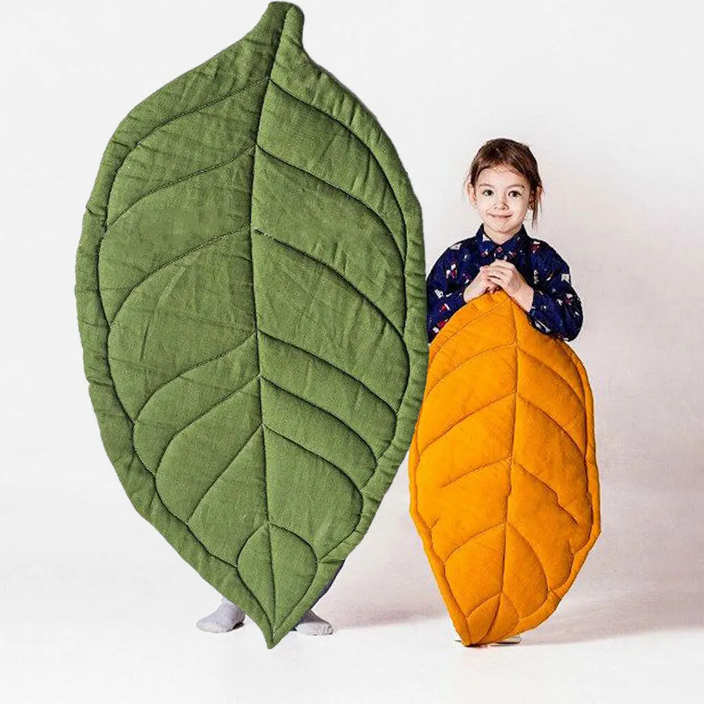 Newborn Baby Leaf Shape Reusable Soft Crawling Carpet Play Mat Kid s Room Decoration Wear-resistant Blanket Dog Mat