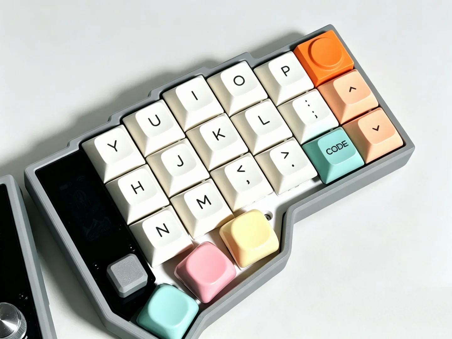 Wireless Bluetooth CORNE Split Keyboard Custom with Oled Screen Joystick Ergonomics RGB Split Mechanical Keyboard Niceview ZMK