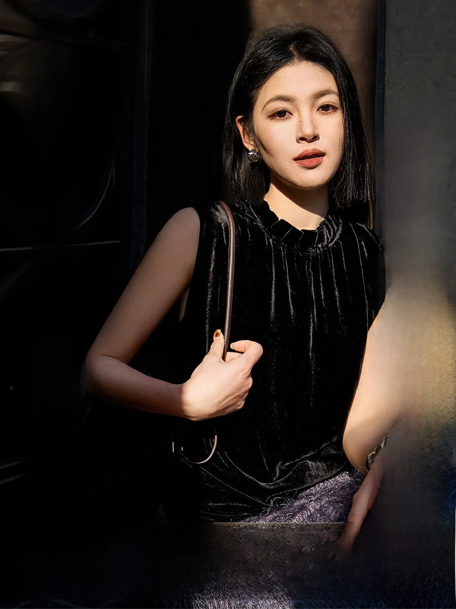 

Elegant Velvet Silk Sleeveless Commute Top New Spring 2026 Human Flourishing Shirt Women's Business Casual Shirt without Buttons
