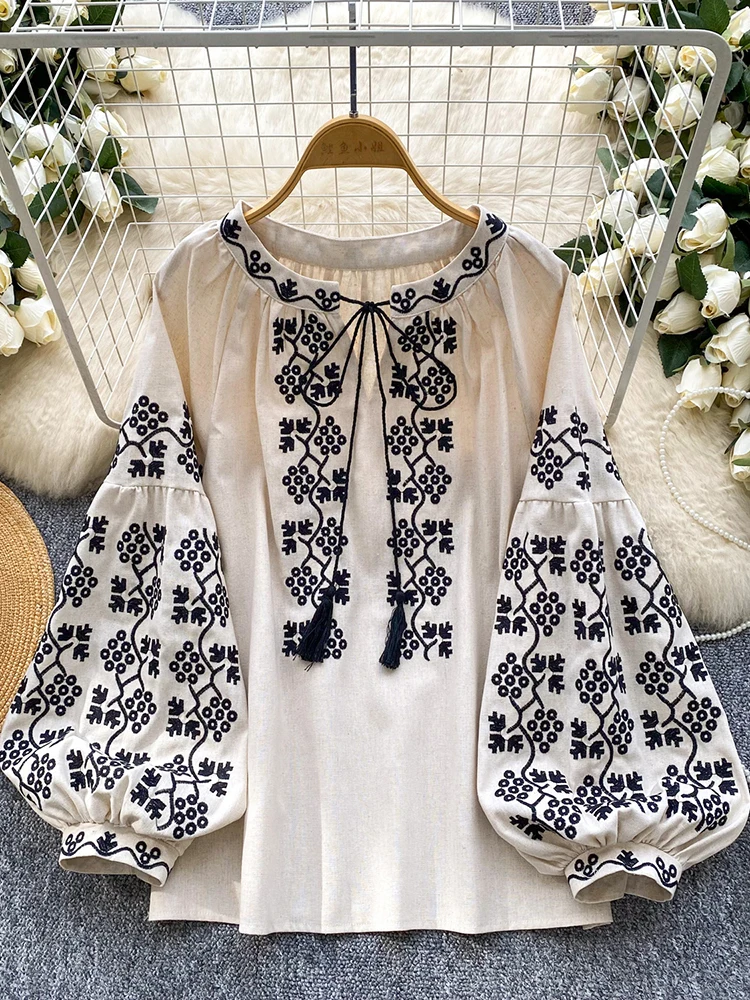 Damska haftowana bluzka jesienna codzienna uniwersalna wiązana na szyi z dekoltem typu O rękawy typu latarnia retro heavy industry Top Damskie swetry BL247