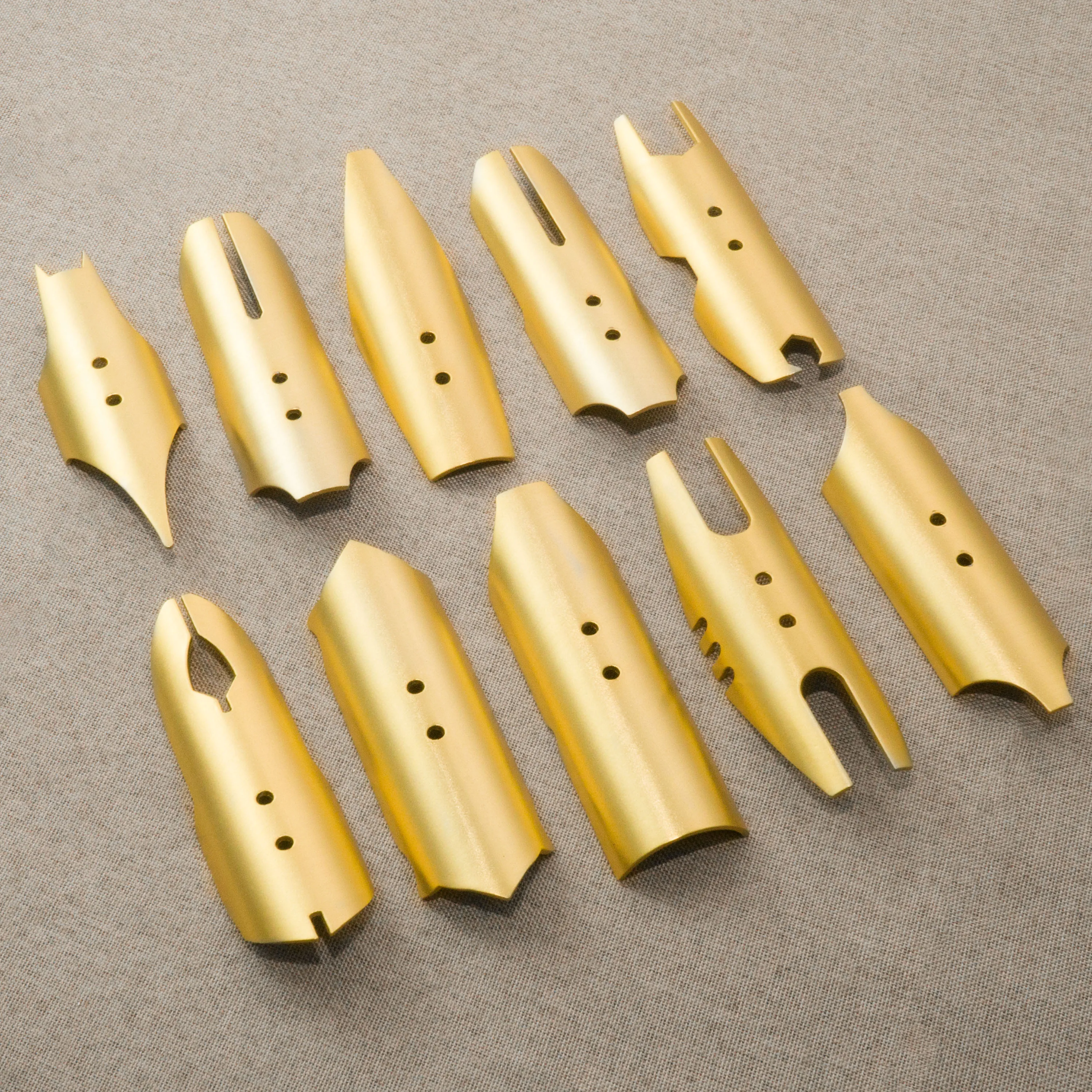 

Golden Accessory Lightsabers Custom metal Aluminum Emitter Shrouds