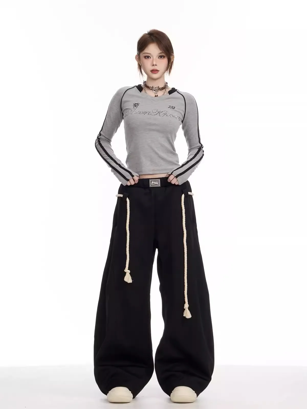 Women's Drawstring Elastic Waist Baggy Sweatpants Y2K Loose Wide Leg Long Pants with Pocket