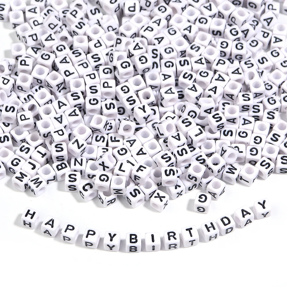 50-100Pcs/Lot Acrylic Letter Beads White Background Black Letter Square Loose Beads For Bracelet Necklace Diy Jewelry Making