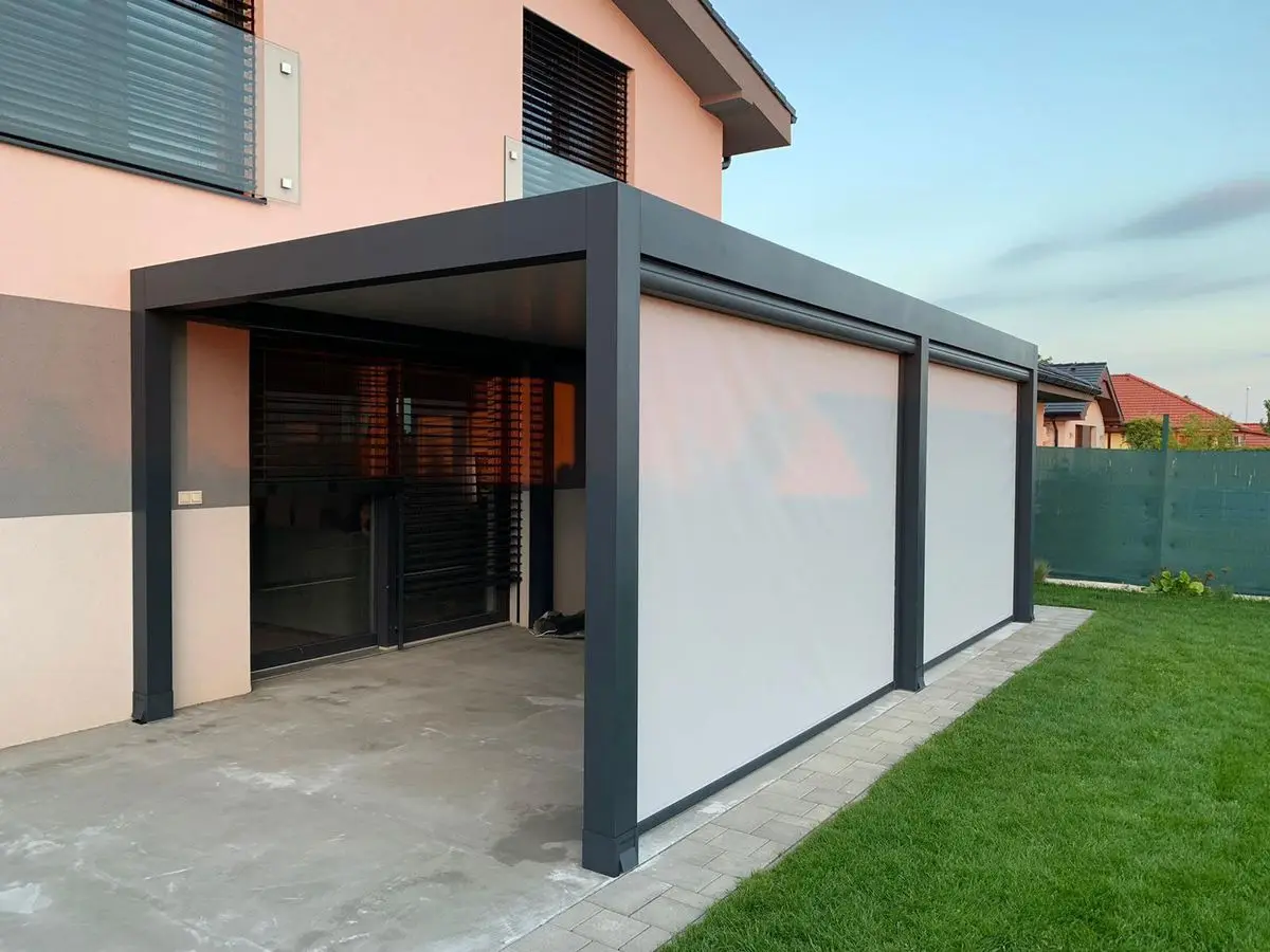

Manufacturers Outdoor Bioclimatic Backyard Motorized Louvered Roof Garden Gazebo with Windproof Roller Blinds Aluminum Pergola