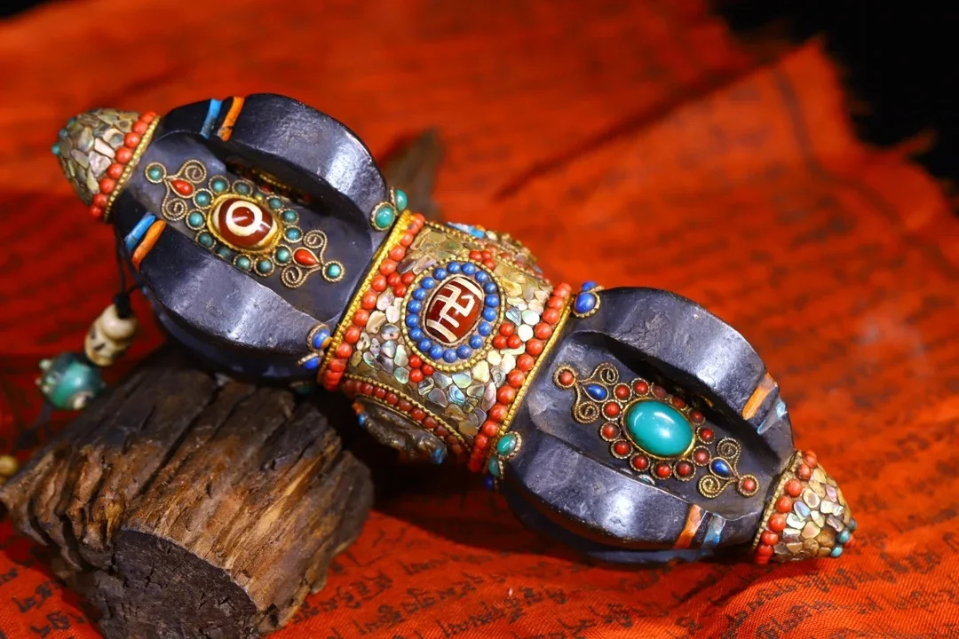 

8"Tibetan Temple Collection Old Natural Meteorite Cinnabar Mosaic Gem gZi Beads Five shares Vajra Phurpa Pendant Town house