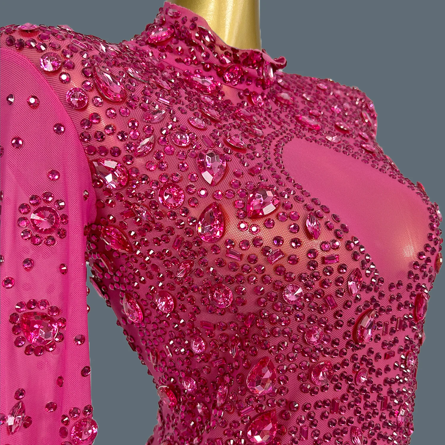 Abito da festa per cena Haute Couture Abito da sera elegante da donna di lusso Curva sexy Tulle Mesh Club Prom Partecipa all'evento Yuanquanxiong