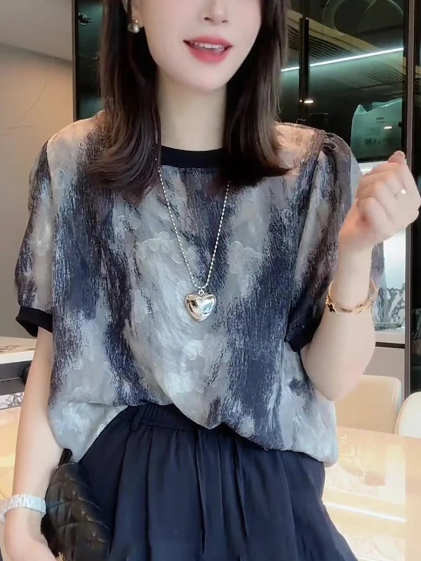 

Летняя футболка свободного кроя с круглым вырезом, модная, в корейском стиле, для повседневной носки, женская, больших размеров, для ношения под одеждой