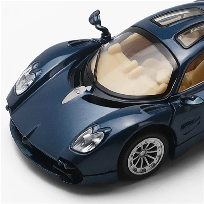 1:32 Pagani Utopia Alloy Sports Car Model Diecasts Metal Racing Car Vehicles Model Sound and Light Simulation Childrens Toy Gif