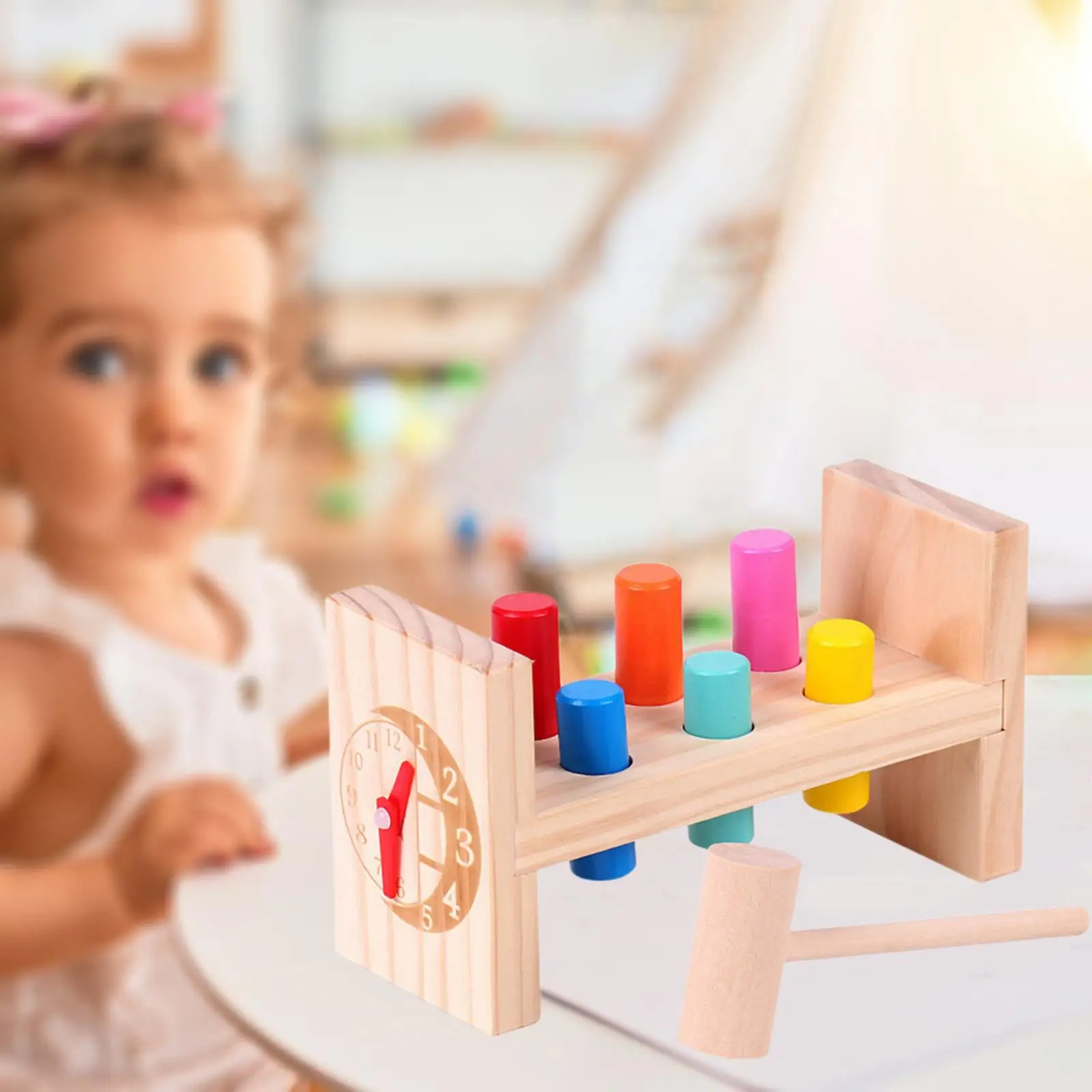 مقعد خشبي مع ألعاب تعليمية للإدراك بالألوان المطرقة للفتيات الصغيرات