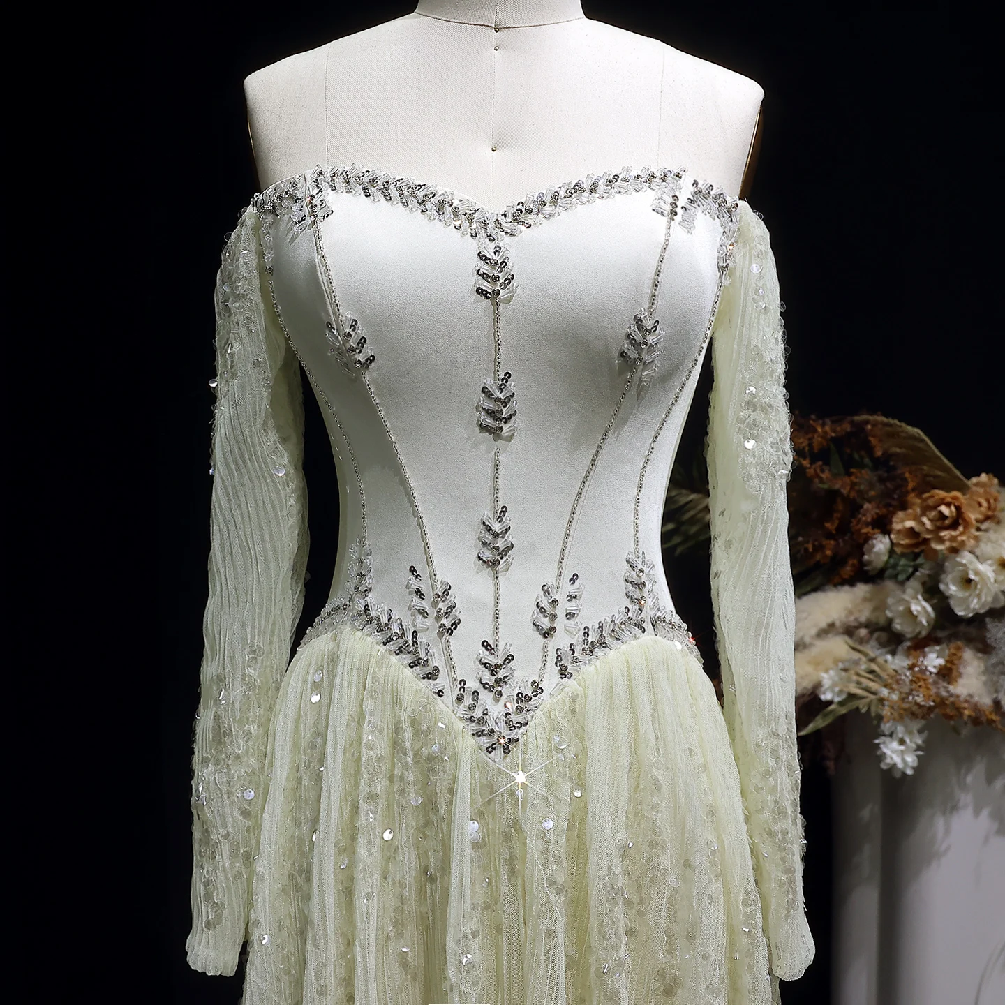 Sharon Said Elegantes Sweetheart-Abendkleid mit Transparenten Langen Ärmeln und Perlen für Hochzeiten, Partys und Bälle SS628 Maßanfertigung – Detail 13