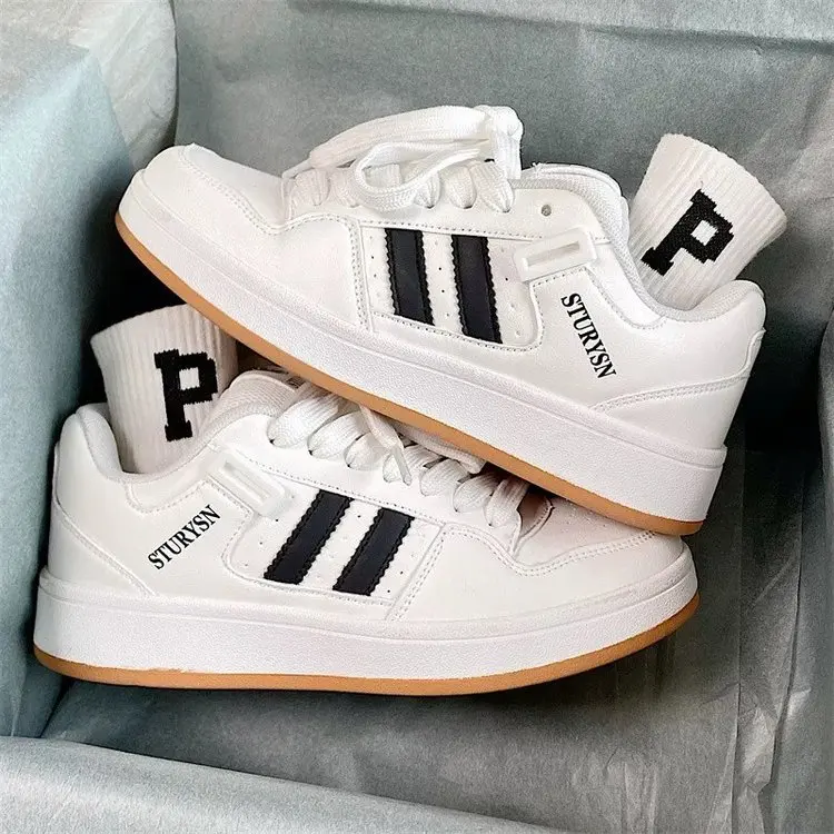 Board shoes women's fashion trend 2025 autumn new breathable and versatile sports and leisure bread shoes