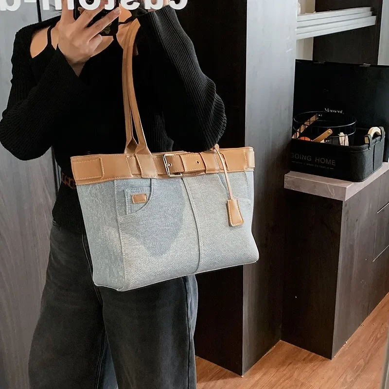 

Popular Women's Messenger Bag, Durable Leather Crossbody Bag For Work, Famous Brand Handbag With Elegant Design
