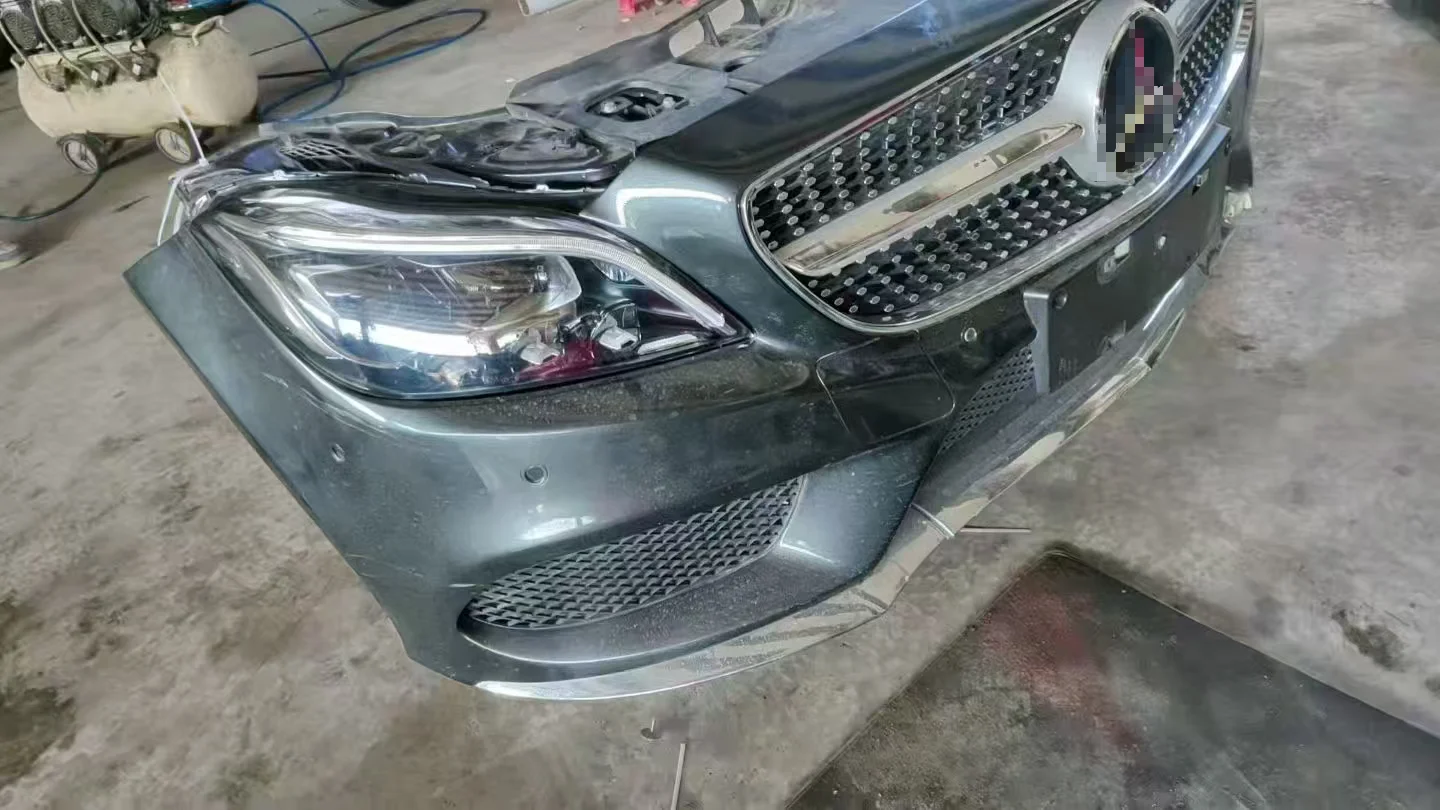 High-Quality Front Bumper with Radiator Grille Assembly, Body Kit, Compatible with  CLS W218 CLS 350