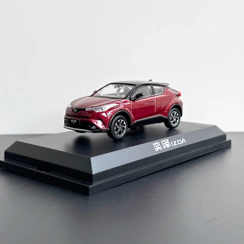 Diecast 1:43 Scale IZOA Alloy Car Model Collection Souvenir Static Display Ornaments Vehicle Decoration Toy Boy Holiday Gift