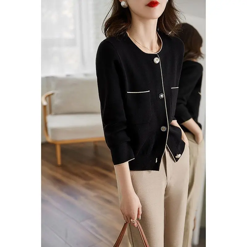 Spring Autumn Elegant Chic Buttons Pockets Knitted Cardigan Women Korean Simple Casual Long Sleeve Sweater Coat Jumper Clothing