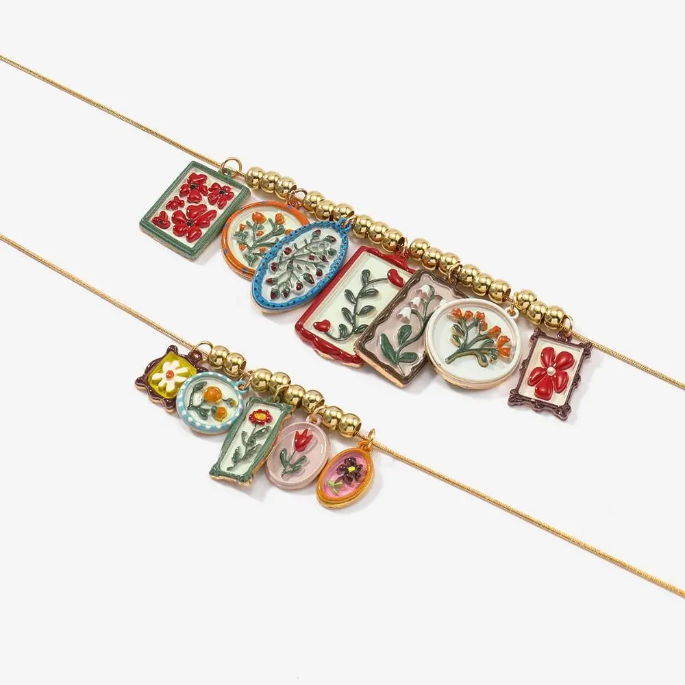 

Metal Chain Enamel Floral Necklace Gold Layered Flower Pendant Necklace Exaggerated Personalized Bohemian Collarbone Chain Beach