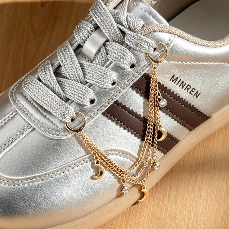 1/2pcs/set Rhinestone Star & Moon Shoe Clips – Sparkly Celestial Shoe Charms for Crocs & Sneakers.