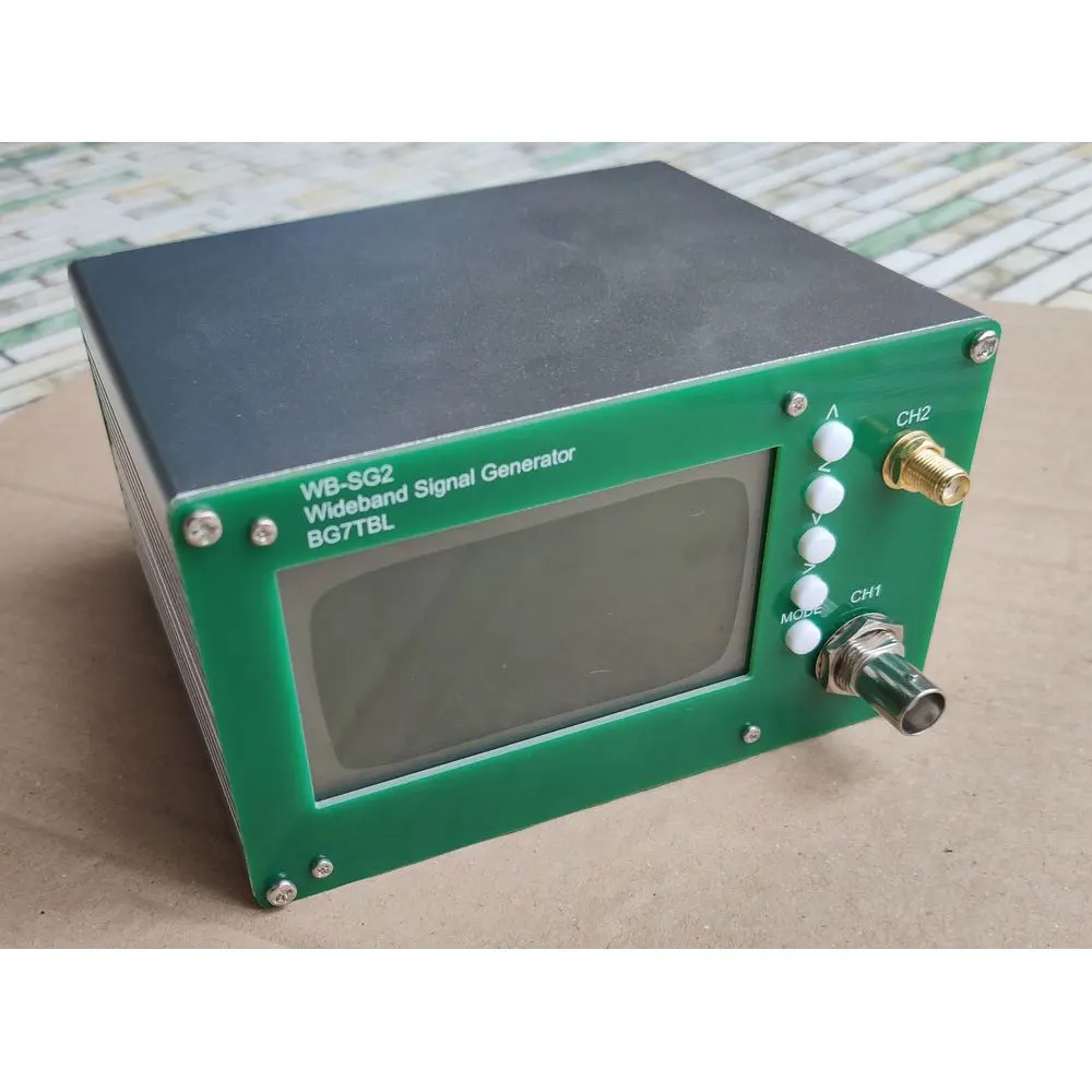 

WB-SG2 20MHz-9.5GA Wideband Signal Generator with Built-in OCXO Adjustable Output Power with 3.2-inch Screen