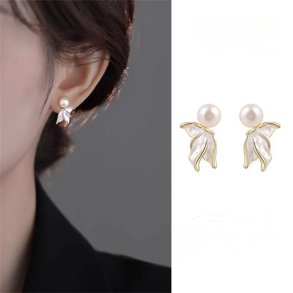 

Новый стиль S925, серьги с жемчугом и серебряными иглами «рыбий хвост», женские легкие роскошные нишевые дизайнерские аксессуары