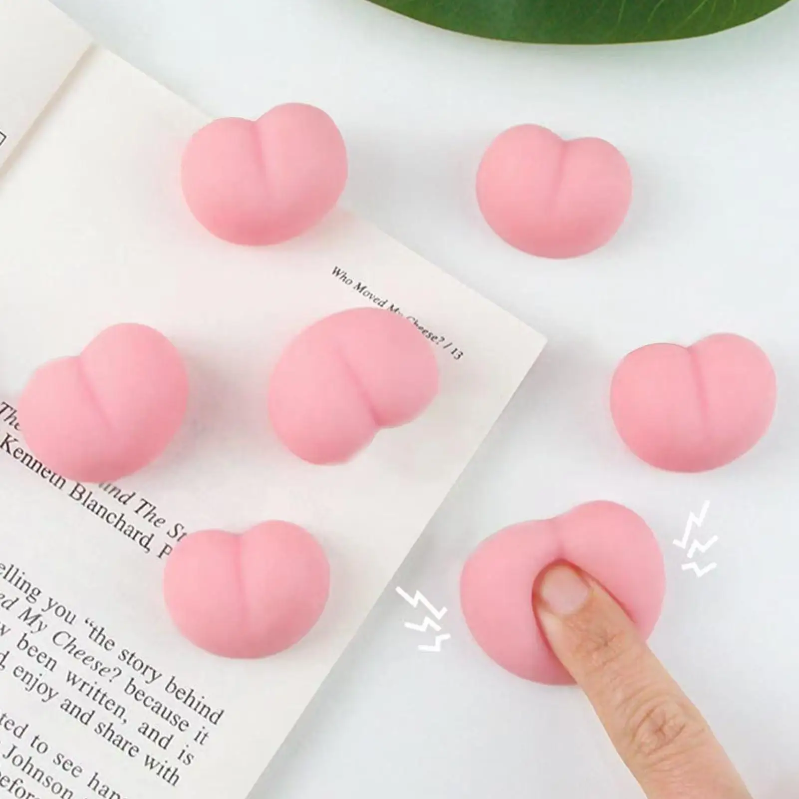 Mini Giocattoli Antistress da Spremere, 20 Pezzi, Forma di Natiche di Pesca, Gadget Sensoriale per Bambini e Adulti, per Casa, Scuola e Studenti